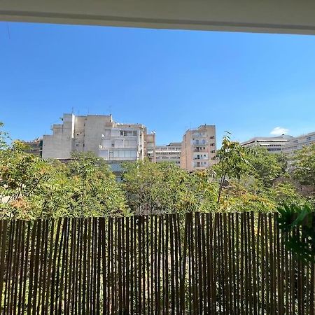 Chic Apt Near Acropolis - Avdi Square Ateny Zewnętrze zdjęcie